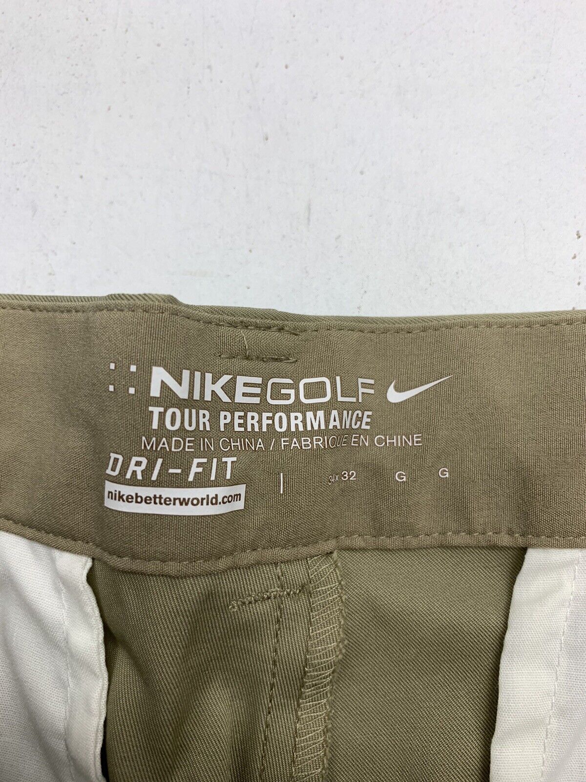 Nike Golf men's flat front pants quick dry size 34